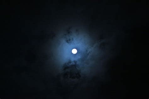 Fotos Gratis Nube Noche Atmósfera Oscuridad Luna Llena Luz De La