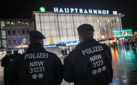 Suspects In Cologne Sex Attacks Claimed To Be Syrian Refugees