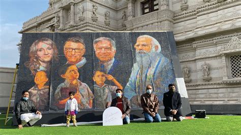 Worlds Largest Bubble Wrap Painting Aiming For A New World Record