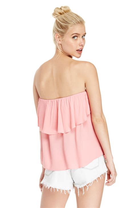 Ruffled Strapless Top In Pink Dailylook