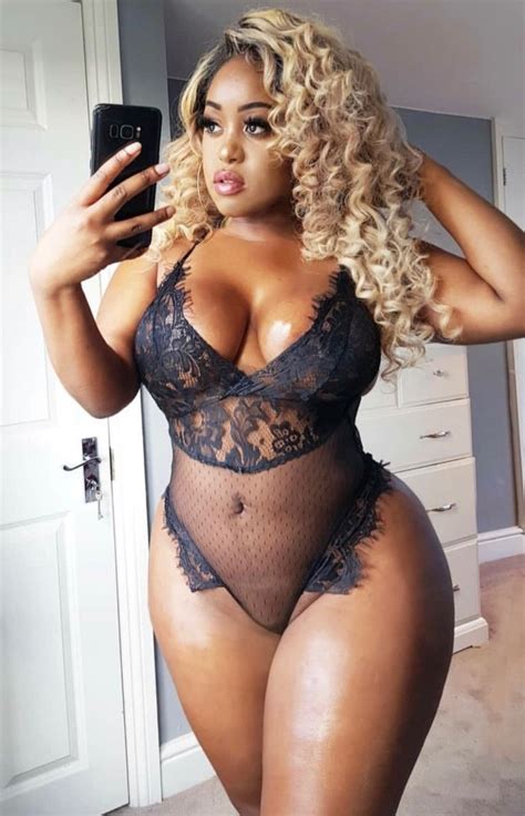 Ebony Beauties And Thickness Sex Photos With Naked Women