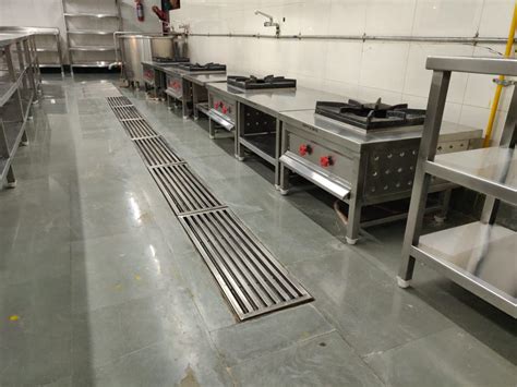 1) ball cutter / melon ball scoop / parisienne knife 2) cooks fork / meat turner 3) straight spatula or palette spatula knife 4) offset spatula 5) sandwich scrapper 6) rubber spatula 7) pie server 8) bench scraper SS Equipments & Machines - Commercial Kitchen Equipment