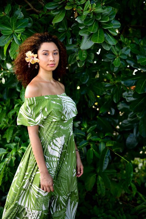 Zuber Fiji Hawaii Dress Island Fashion Samoan Dress