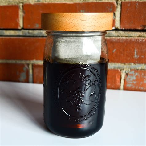 How To Make Cold Brew Coffee In A Mason Jar The Easy Way Making Cold