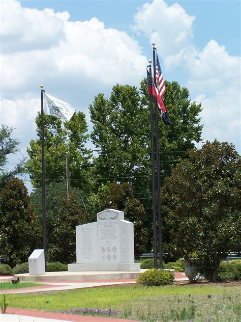 Veterans Riverfront Memorial Park Official Georgia Tourism And Travel