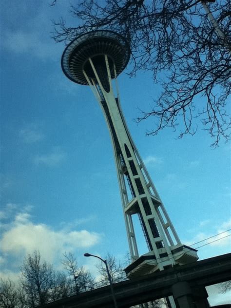 Space Needle Thirteenthbat Flickr