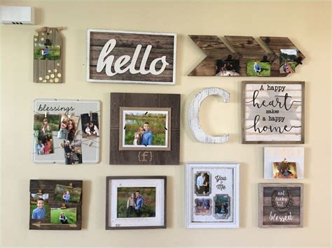 These have got the classic, rectangular black wooden frames. 38 Best Creatives Farmhouse Wall Collage Ideas - Beauty ...