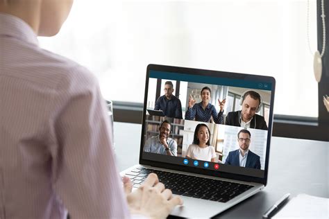How To Conduct An Online Sales Presentation Through A Virtual Meeting ...