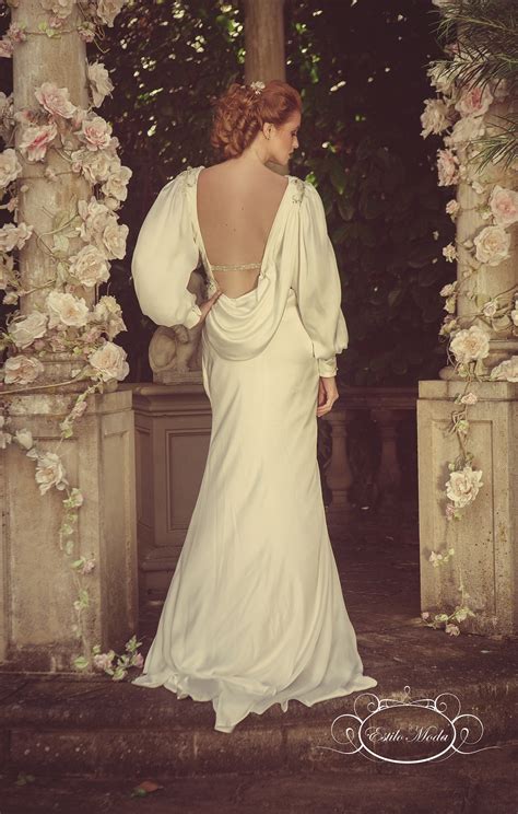 Italian wedding dresses dream wedding dresses designer wedding dresses bridal dresses timeless wedding dresses couture dresses. Isabella - Great Gatsby Wedding Dress Design