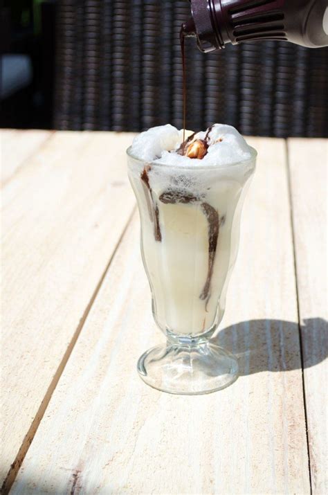 Mocha ice cream soda what should i make for. Ice Cream Soda Recipe - Chocolate Ice Cream Soda