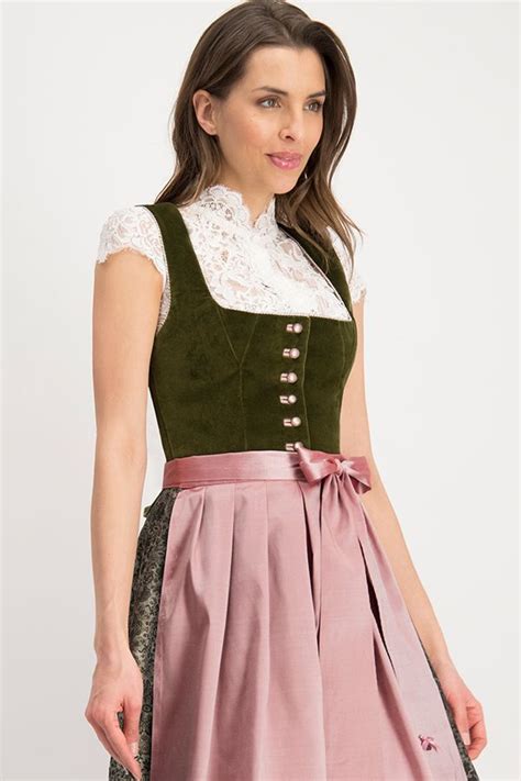 Check spelling or type a new query. Das grüne Dirndl Mariella aus Samt besticht durch die ...