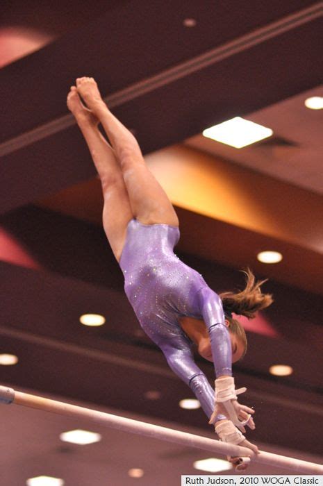 Emily Howe 2010 Woga Classic Gymnastics Bars Fotografia