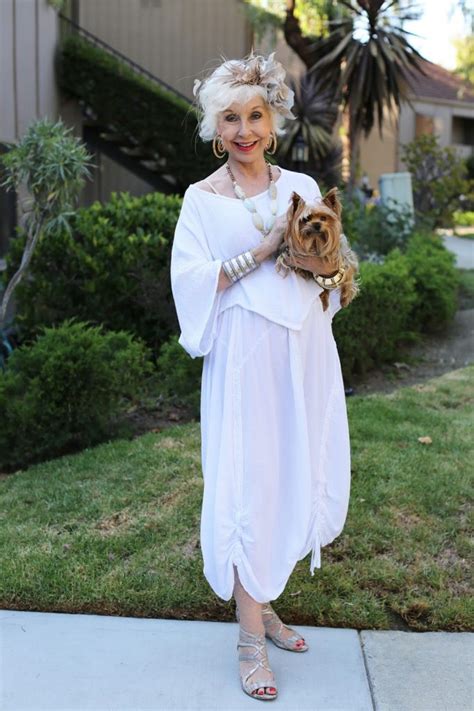 By the age of 60, many women cut long hair and make beautiful short haircuts for themselves. 50 Trendy Casual Clothes for 60 Year Old Woman 2021 - Plus ...