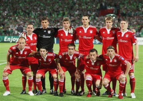 Der fc bayern empfängt lazio rom und steht nach dem 4:1 aus dem hinspiel bereits mit eineinhalb beinen in der runde der letzten acht. FC Bayern Munich | 2009-2010 | Van Gaal Era | CL Final ...