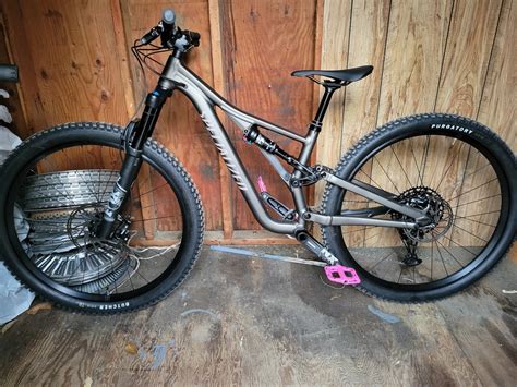 2022 Specialized Stumpjumper Comp Alloy S1