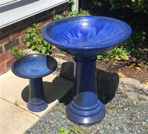Alcyon radial hanging bird bath baywater blue. Lot # 156 Lot of Two terra cotta Blue Bird Baths ...