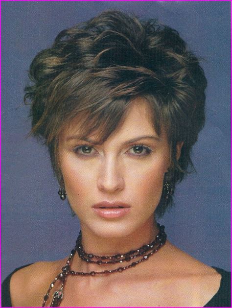 Edgy Short Hairstyles For Women Over 50 Best Short Haircuts