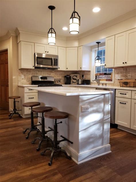 Coretec vinyl plank flooring is a quality engineered, rigid core vinyl floor, created by us floors and manufactured by shaw industries. COREtec Plus XL Montrose Oak 50LVP609 WPC Vinyl Flooring ...