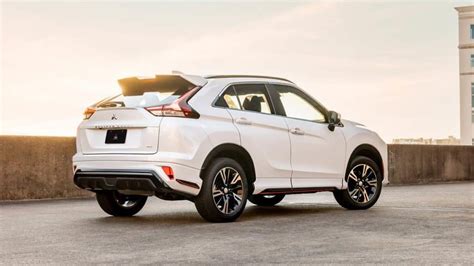 Mitsubishi Introduces 2023 Eclipse Cross Lawrence Mitsubishi