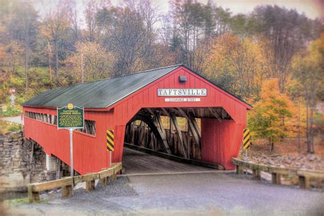 Taftsville Covered Bridge Vermont Photograph By Joann Vitali Pixels