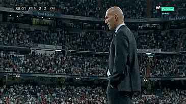 Reaction as zinedine zidane leaves real, villarreal win the europa league and tottenham contact mauricio pochettino. Zidane reaction to Benzema hilarious goal miss | Hilarious ...