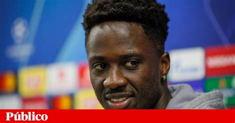 13 577 211 tykkäystä · 1 312 753 puhuu tästä. Eder, "herói" do Euro2016, regressa aos convocados da ...
