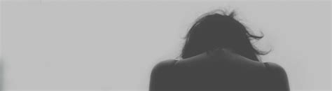 Frauen sind etwa dreimal häufiger als männer davon betroffen. Endometriose: "Jeden Tag habe ich ein Stechen gefühlt ...