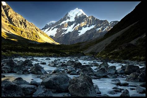 Aorakimount Cook 3724 M The Highest Mountain In New Zealand Monte