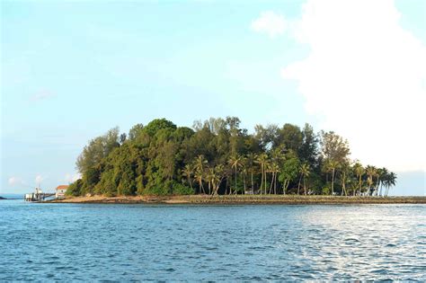 Visit The Sisters Islands Marine Park Today To Experience Nature At Its
