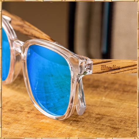 Clear Acetate Sunglasses With Polarized Blue Lens In Wood Display Box Woodies