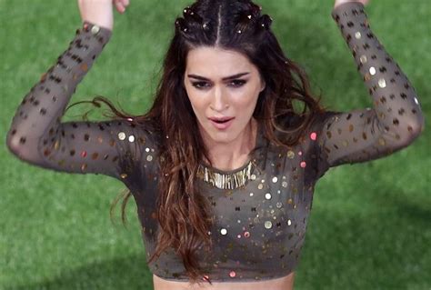 in pics kriti sanon leaves bangalore crowd stunned with her hot dance moves during ipl