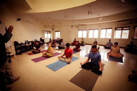 Tkv desikachar is the son of krishnamacharya, yogi, teacher, scholar, doctor, and much more. Krishnamacharya Yoga Balancegurus