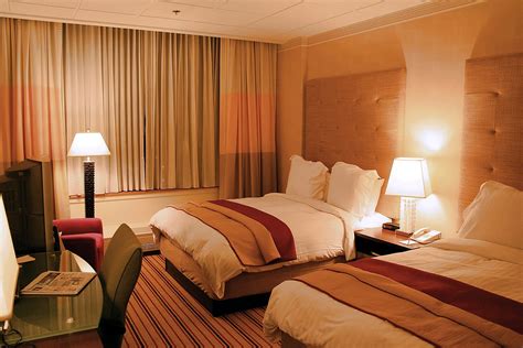 On planet of hotels, you will avoid hidden payments and fees while paying. Chambre d'hôtel — Wikipédia