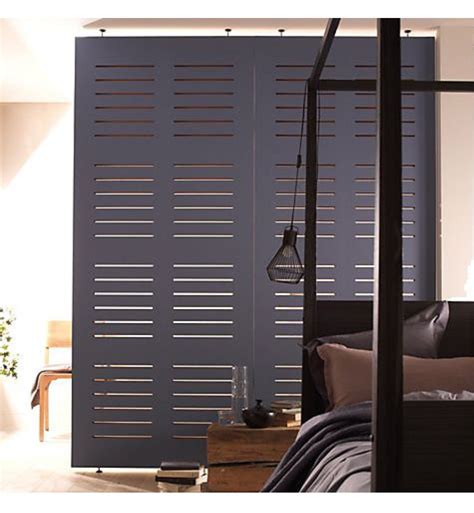 Make a recycled wooden pallet room divider that you can easily hang things on. BBQ room divider boys bedroom? | Room divider, Room ...