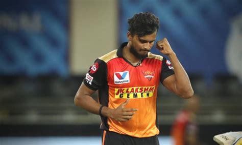 Thangarasu natarajan is an indian cricketer. T Natarajan Biography | Age | Career | Family | Stats ...