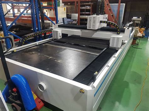 Primalaser Cnc Fiber Laser Cutting Machine 1000w Max 1kw Laser Cutting