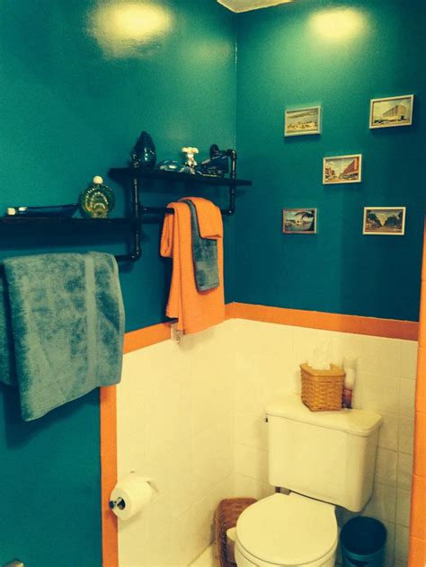 Teal and coral bathroom | Home n decor, Coral bathroom, Home decor