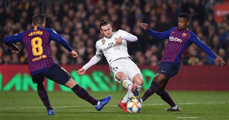 Legends from barcelona and real madrid turned out in force for tuesday's exhibition in tel aviv. Real Madrid vs Barcelona LIVE score: El Clasico team news ...