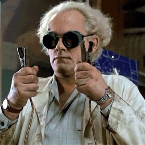 doctor emmett brown christopher loyd get to meet him at comic con next week d the future