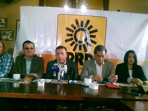 Nueva Dirigencia Del Prd En Veracruz Expulsará A 20 Militantes Plumas