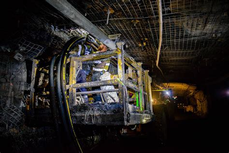 Coal Mining Photography A Day In An Underground Mine Matt Shearer