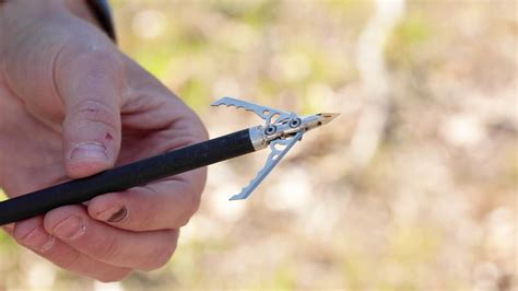 The Rage Hypodermic P Nc Crossbow Broadhead Delivers Deeper Penetration For Crossbow Hunters