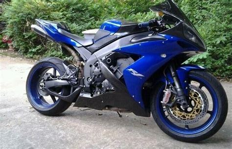 And this burning desire to go racing continues to define yamaha to this day, and it is what enables the company to create high performance supersport bikes like the latest r1. 2005 Yamaha Yzf-R1 Sportbike for sale on 2040-motos