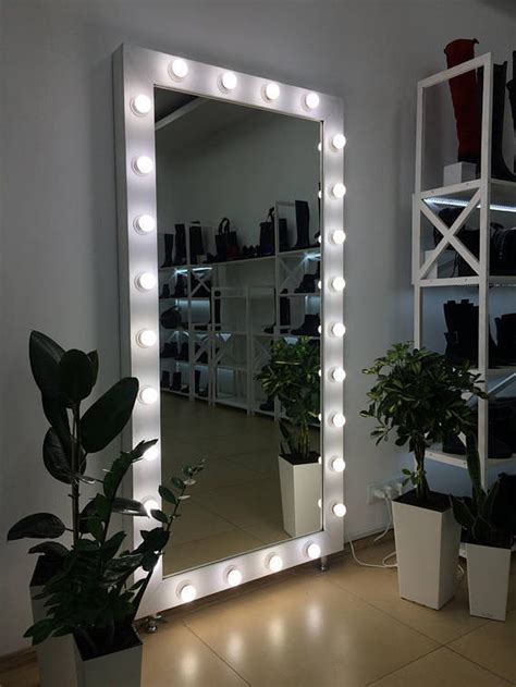 Showroom Mirror With Lights Mirror For Showroom With Lights Etsy Hollywood Mirror With