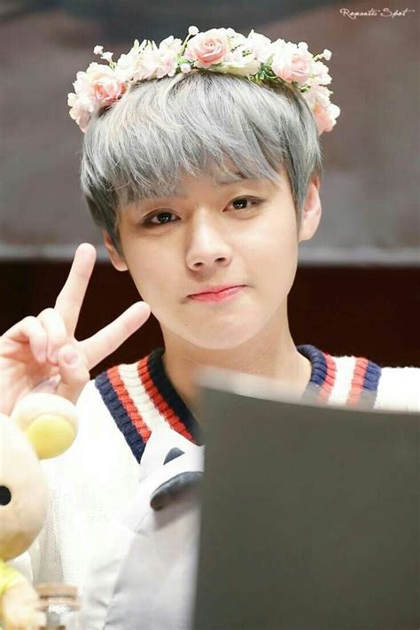 Park ji hun;park jee hoon;bak ji hoon;bak ji hun. WANNA ONE PARK JIHOON FANART | Wanna-One(워너원) Amino