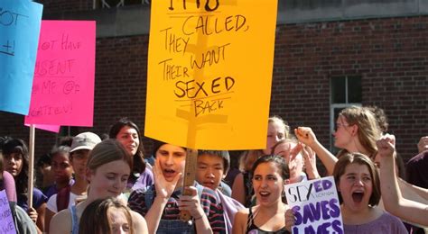 The Politics Behind Ontarios Sex Ed Curriculum Macleansca