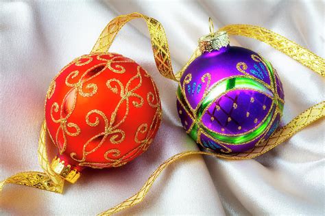 Red And Purple Christmas Ornaments Photograph By Garry Gay Fine Art America