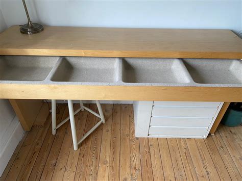 Great savings & free delivery / collection on many items. Ikea malm dressing table 🥇 | Posot Class