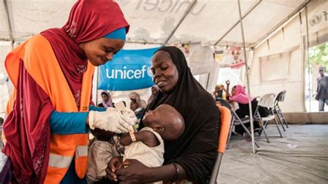Unicef with its focus on the needs and rights of the child, the united nations 1 children's fund (unicef) devotes as much as 80 percent of its funds to programs that can be classified under the. UNICEF Nigeria - Media centre - Collaboration saving ...