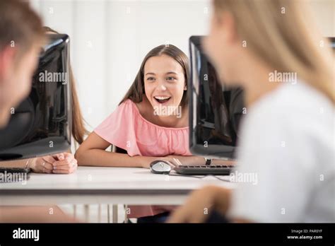 Teen Girls Talking Class Hi Res Stock Photography And Images Alamy